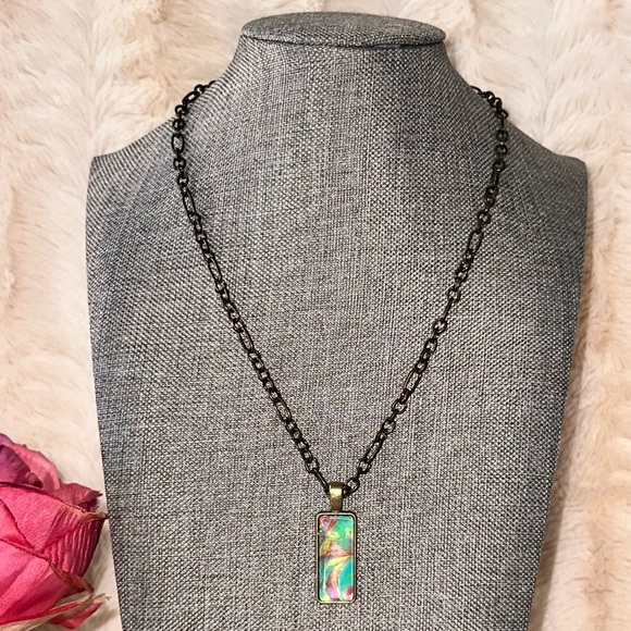 Hand painted Abstract Acrylic fluid pour art bezel pendant necklace pink blue - Picture 6 of 8